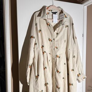 DAVI & DANI Cream Floral Button-Up Dress